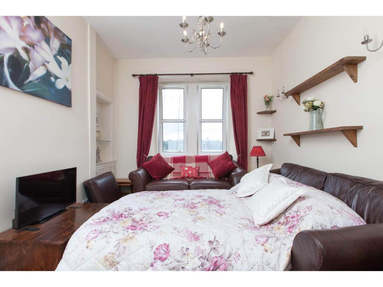 Homely Tenement For 2 Near Botanic Gardens 에든버러 외부 사진